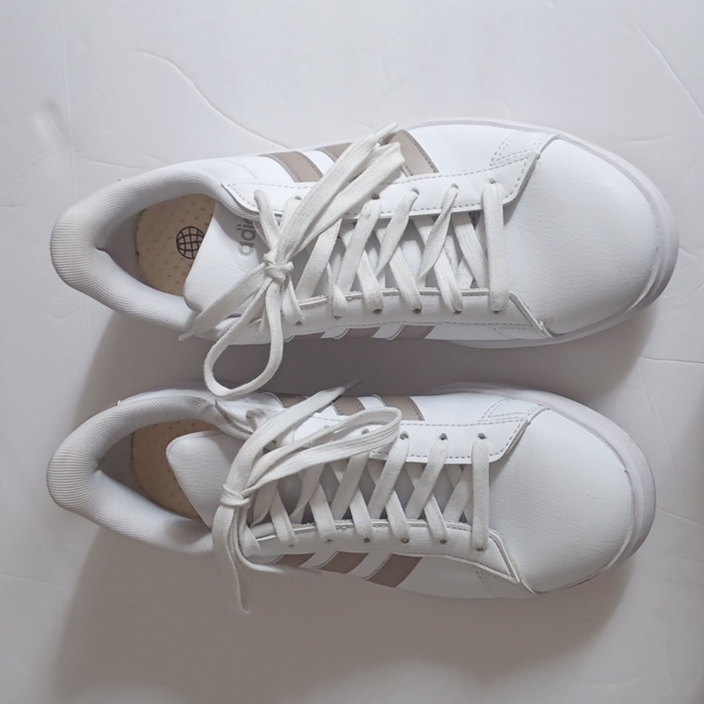 Adidas Grand Court 2.0 Gold